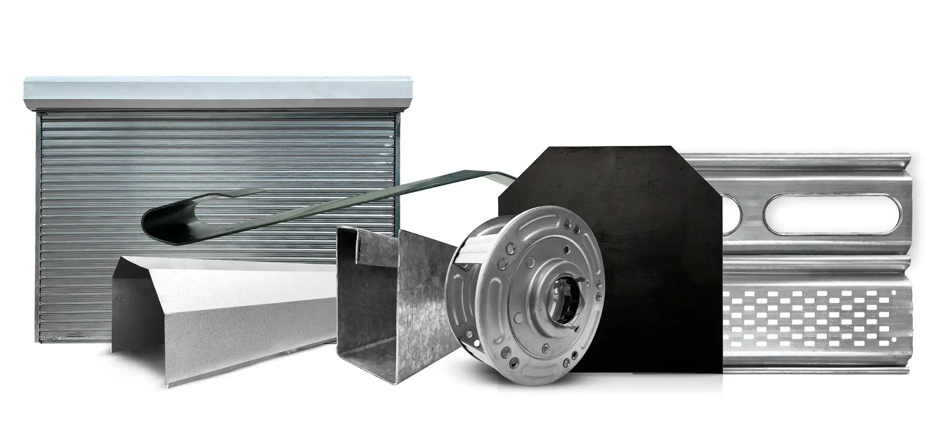 Materiales y accesorios para enrollables, desde poleas hasta banderas y láminas galvanizadas Materiales y accesorios para puertas enrollables de acero galvanizado
