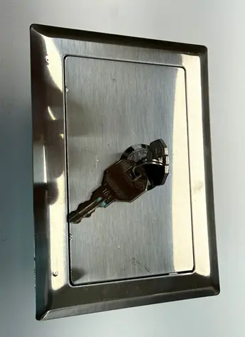 Foto 1 Caja inox.webp