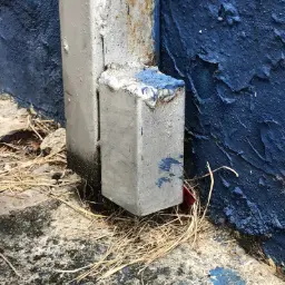 PAREJA CAJA CUBRE PLANCHUELA DE CIERRE DER-IZQ